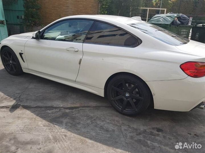 В разборе BMW 420i (F32) купе, 2,0л. 184 л/с