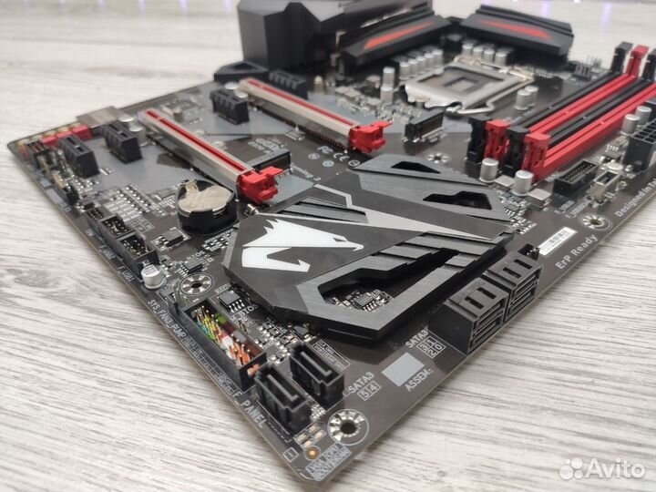 Gigabyte Z370 Aorus Gaming 3