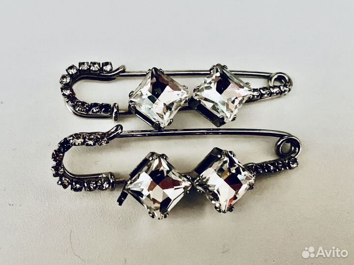 Броши значки булавки детские