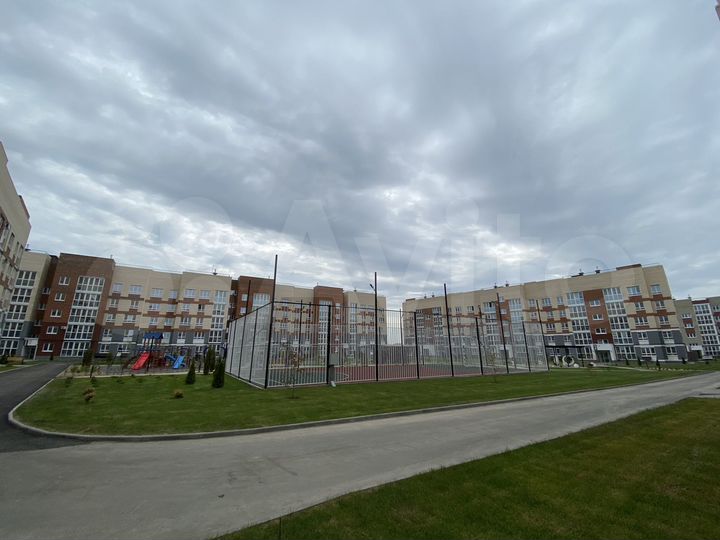 2-к. квартира, 76 м², 5/5 эт.