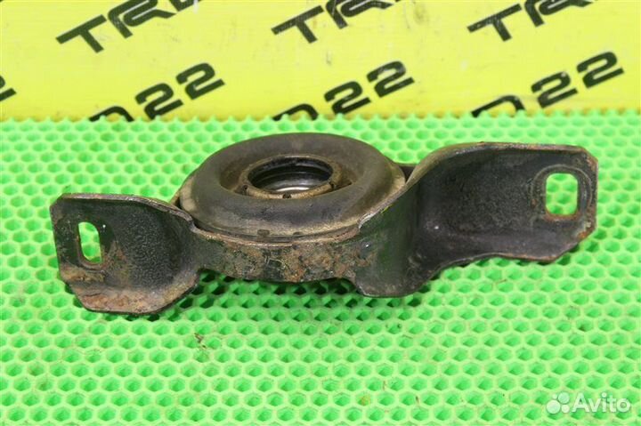 Подвесной подшипник карданного вала Toyota Camry
