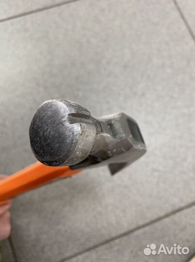 Молоток Truper