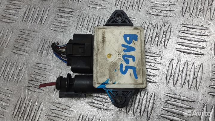 Реле свечей накала Jeep Grand Cherokee