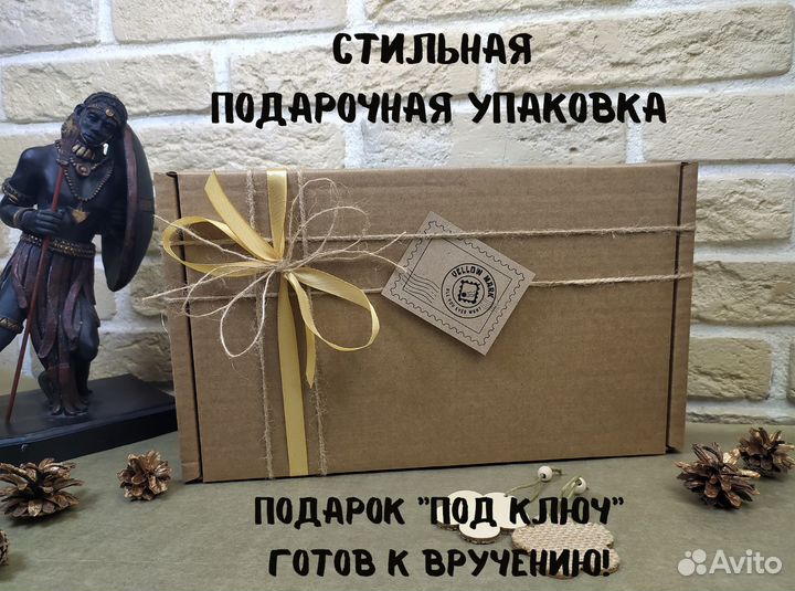 Подарочный набор №04 Ассорти орехов, мёд