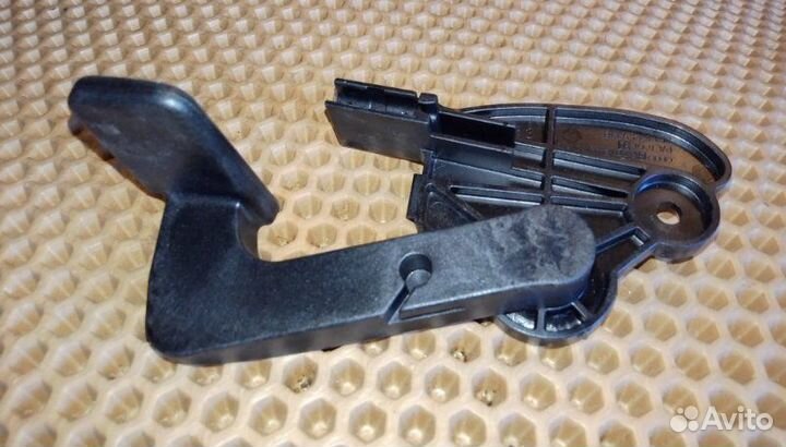 Ручка открывания капота Audi A4 2001-2009