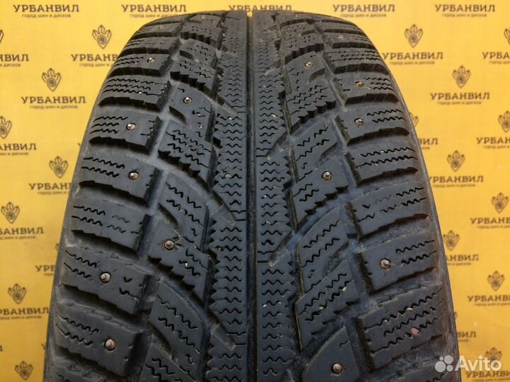 Kumho I'Zen RV Stud KC16 225/65 R17 106T