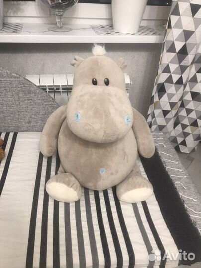 Мягкая игрушка бегемот