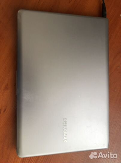 Ноутбук samsung i3
