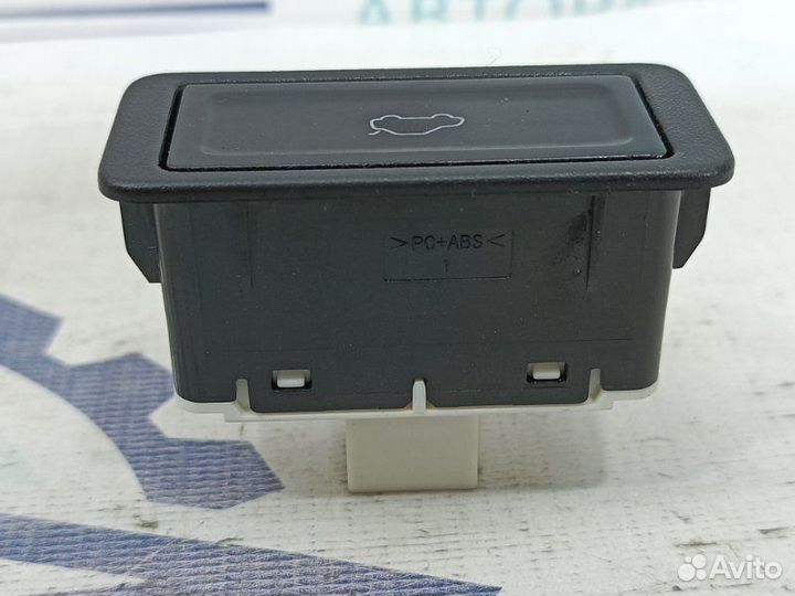 Кнопка багажника Chery Tiggo 8 Pro 1.5 sqrf4J16