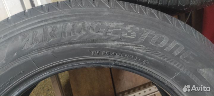 Bridgestone Ecopia EP850 225/65 R17