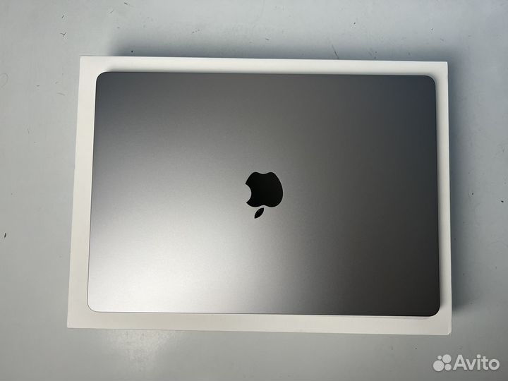 MacBook Air 15 2023 M2 512Gb Space Gray (новый)