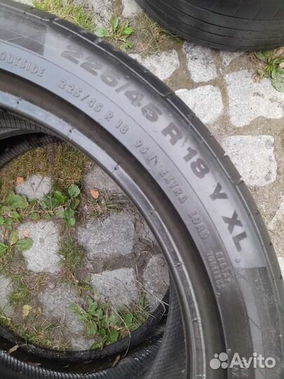 Continental ContiSportContact 5 225/45 R18 и 225/45 R18 95Y