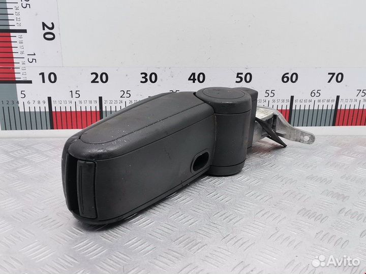 Подлокотник Audi A6 C5
