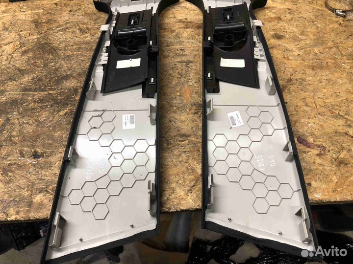 Обшивка стойки Mercedes GLC(X253)