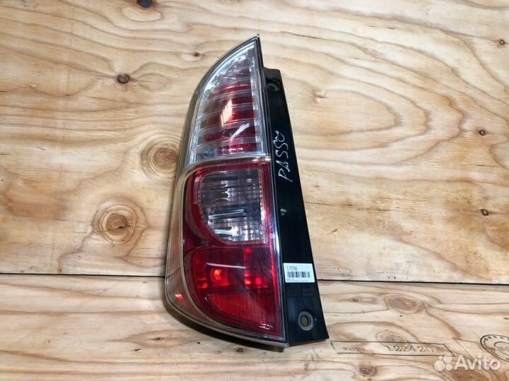 Фонарь лев. зад. toyota passo
