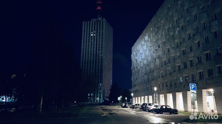 Яркий водонепроницаемый фонарик Armytek Dobermann