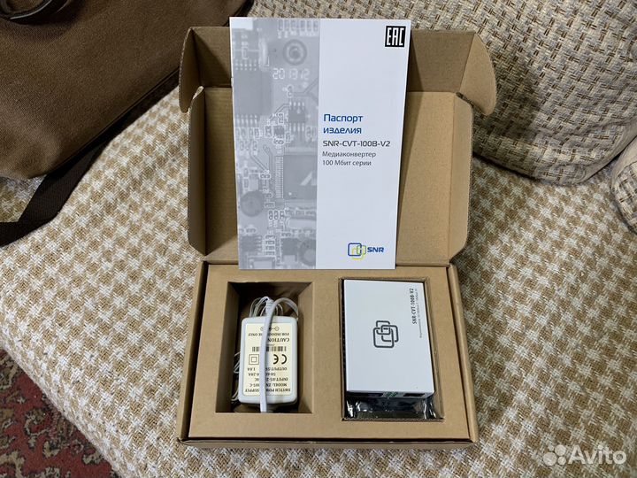 Медиаконвертер SNR SNR-CVT-100B-V2