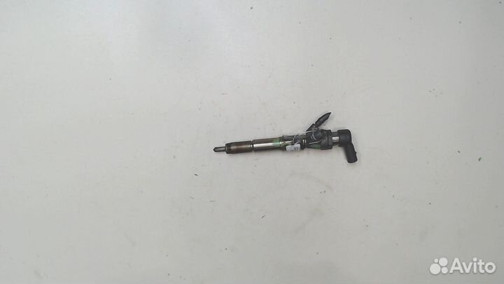 Форсунка топливная Renault Megane 3 2009, 2010