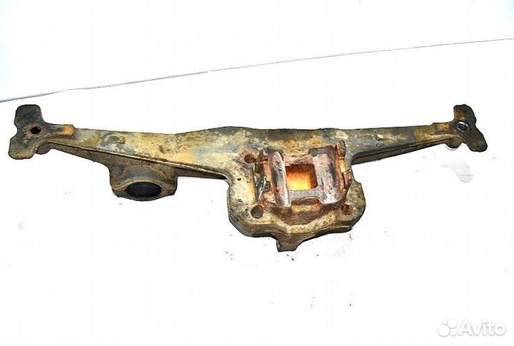 Кронштейн пневмобаллона ведущего моста, правый DAF