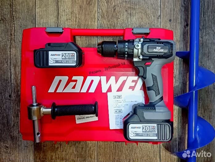 Шуруповерт Ледобур Nanwei 4Ач 2шт +шнек Тонар 130R