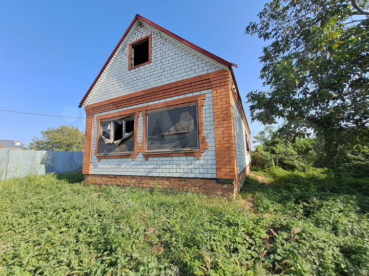 Дом 101,6 м² на участке 7 сот.