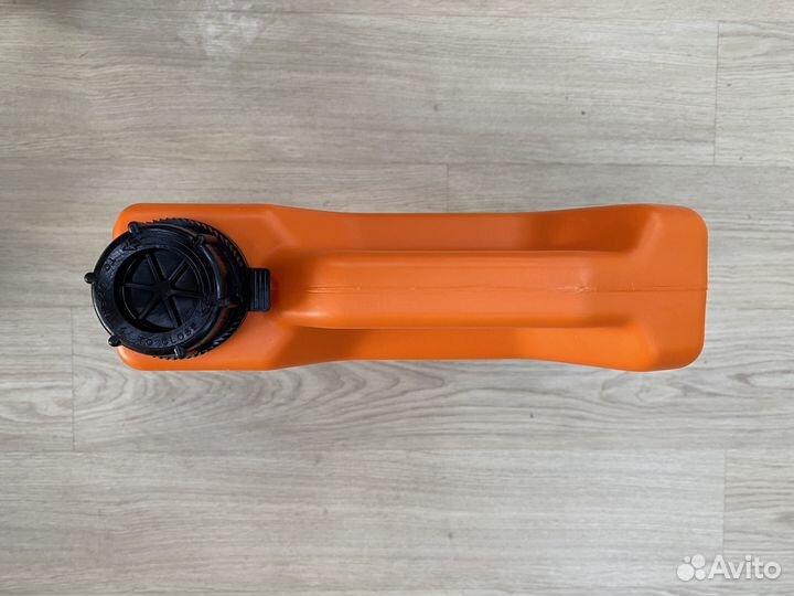 Плоская канистра Экстрим + 10 литров (оранжевая)