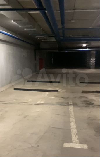 Машиноместо, 15 м²