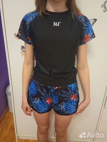 Костюм для серфинга