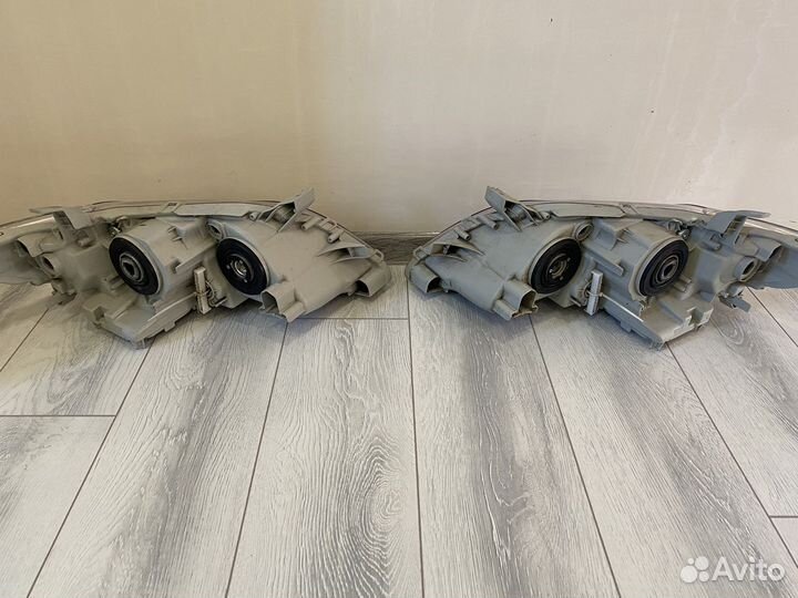 Фары на toyota camry 40 ксенон