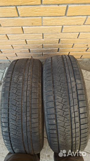 Triangle PL02 235/60 R17