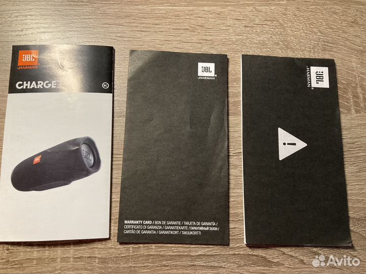 Колонка jbl charge 3