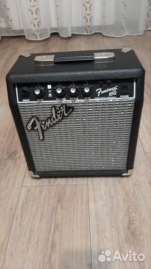 Гитарный комбоусилитель