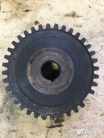 Шкив коленвала Ford Focus 1 2,0 Split Port