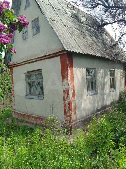 Дом 20 м² на участке 10 сот.