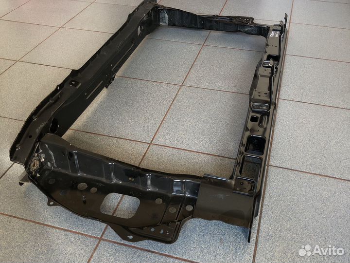 Передняя панель радиаторов Kia Rio 4 2017