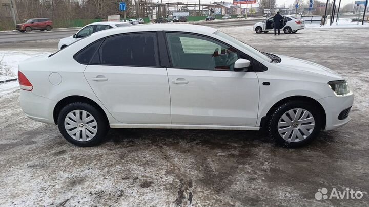 Volkswagen Polo 1.6 AT, 2014, 89 280 км