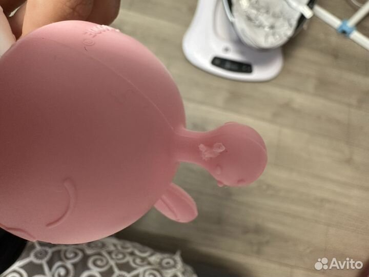 Погремушка грызунок в форме груди