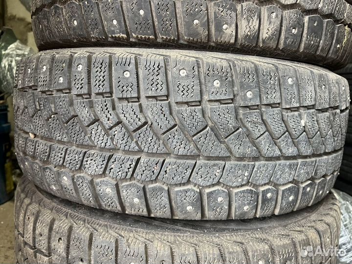 Viatti Brina Nordico V-522 195/55 R15 85L