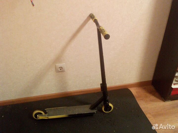 Трюковой самокат