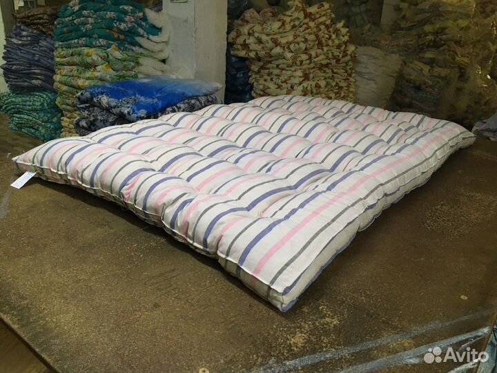 Матрасы, подушки и одеяла от производителя