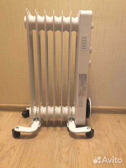 Обогреватель Electrolux масляный