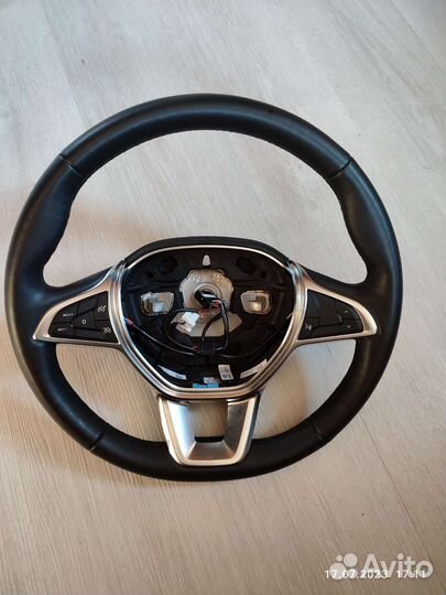 Рулевое колесо на Рено Аркану