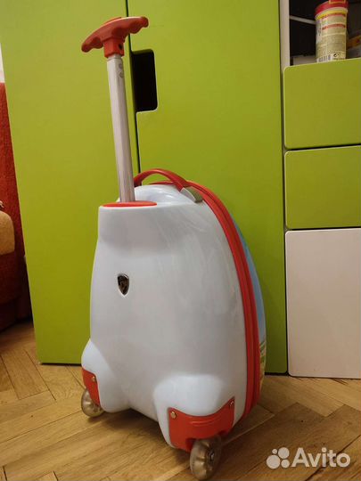 Чемодан на колесах детский Disney