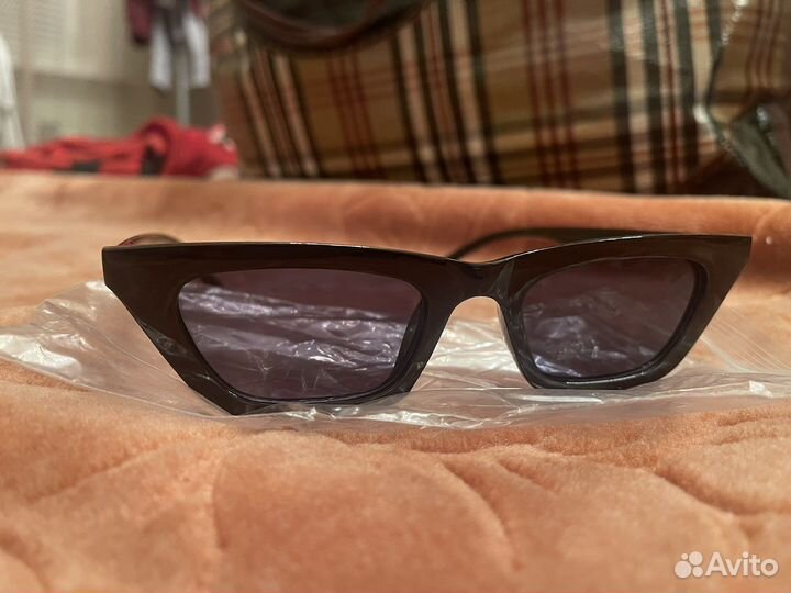 Солнцезащитные очки