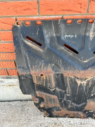 Защита моторного отсека Ford Focus 2