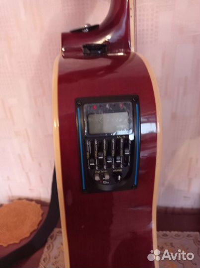 Гитара электроакустика