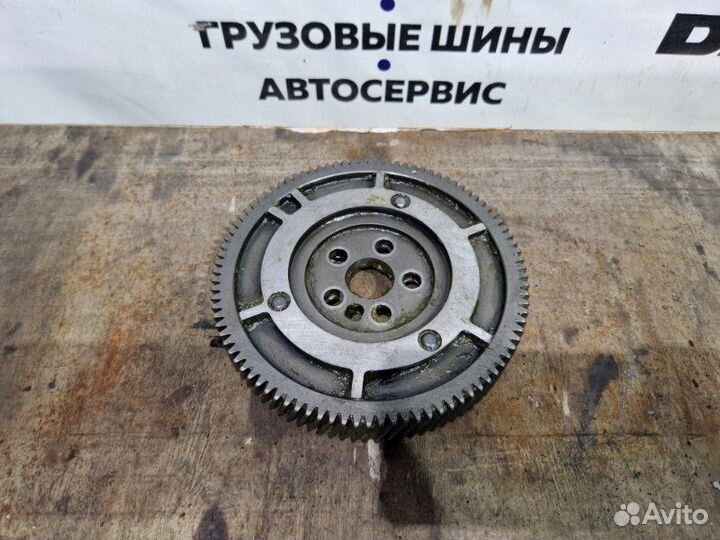 Шестерня распредвала Scania DSC12