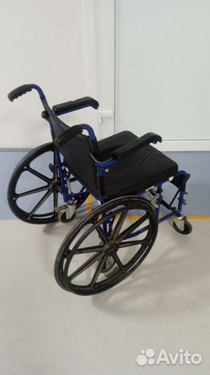 Коляска инвалидная