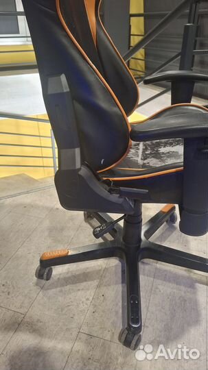 Игровое кресло DXRacer Formula