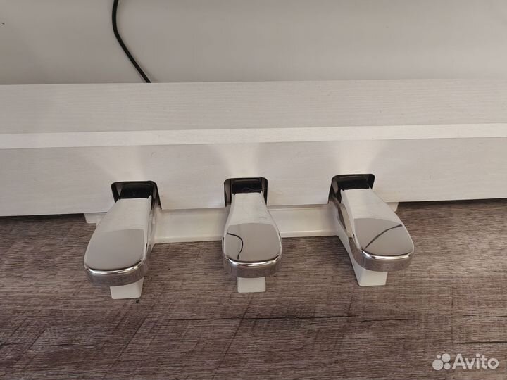 Цифровое пианино